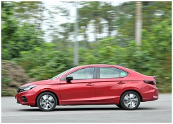 So sánh Kia Cerato Luxury và Honda City RS ở tầm giá 600 triệu đồng