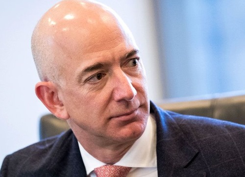 Tỷ phú Jeff Bezos mất 13,5 tỷ USD sau tin thất vọng về Amazon