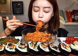 Ăn Mukbang quá đà, nữ YouTuber bất ngờ vọt huyết áp lên 300, nhập viện một tháng vẫn chưa trở lại