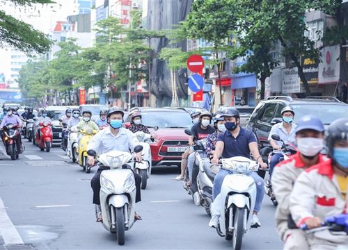 Chống dịch nửa vời, Hà Nội sẽ giãn cách đến bao giờ?