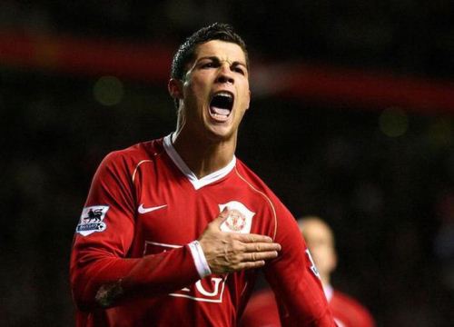 Có Ronaldo, MU lập tức 'đá đểu' Man City