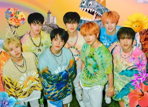 Erik bị netizen nghi ngờ "đạo" bìa album mới của NCT DREAM?