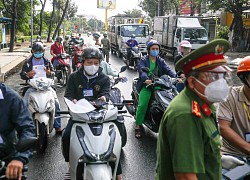 Nhiều người ở TP.HCM quên khai báo di chuyển nội địa khi ra đường