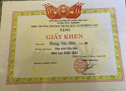 Phát giấy khen tiên tiến cho nhiều em không xứng đáng, giáo viên cũng ngượng