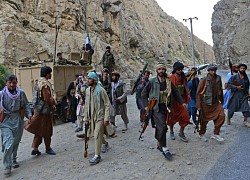 Taliban vây chặt thung lũng kháng chiến