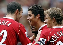 Ronaldo choáng ngợp khi trở về nhà MU, Solskjaer nói cạn lời