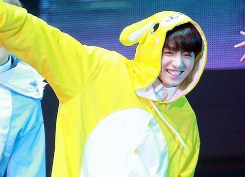 Tàu điện ngầm sáng nhất Hàn Quốc nhờ Jungkook BTS