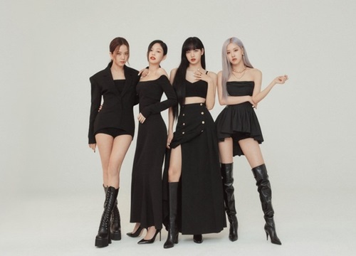 4 thành viên Blackpink và cuộc thống trị mạng xã hội với lượng fan khủng