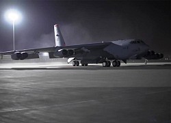 B-52 Mỹ không kích chặn đà tiến của Taliban