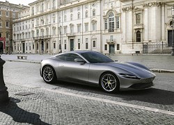 Ferrari Roma bị kẹt trong ngõ hẹp ở Italy