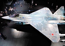 So sánh tiêm kích Checkmate của Nga và F-35 của Mỹ