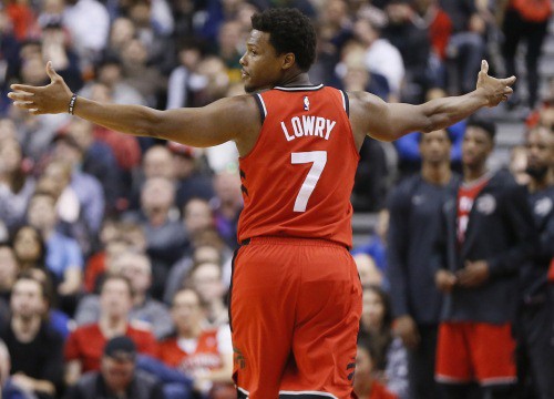 Toronto Raptors gây tranh cãi với quyết định treo số áo của Kyle Lowry