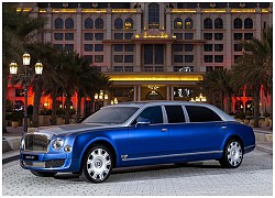 Bị khách VIP 'bùng', Bentley rao bán 5 chiếc limousine Mulsanne ế từ 6 năm trước