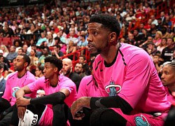 "Chàng cận vệ già" Udonis Haslem gắn bó mùa giải thứ 19 cùng Miami Heat