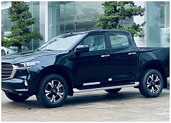 Mazda BT-50 2021 về đại lý, trang bị động cơ 1.9L tăng áp