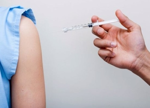 Rối loạn nhịp tim có nên tiêm vaccine Covid-19?