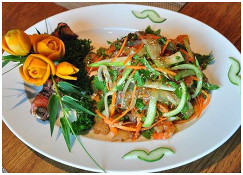 Salad sứa ngon không cưỡng nổi