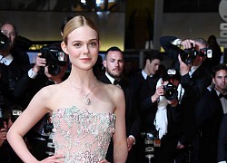 15 bộ váy tạo nên đẳng cấp thảm đỏ của Elle Fanning: 2/3 trong số đó đều tạo nên hình ảnh tiên tử nhìn đẹp muốn lịm người