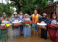 Cặp vợ chồng Thụy Điển phải lòng Việt Nam, làm từ thiện từ mùa lũ đến mùa dịch