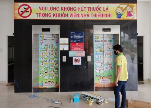 Lắp đèn diệt khuẩn UV trong thang máy để ngừa COVID-19