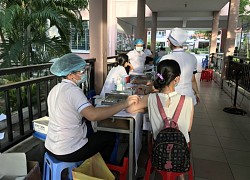 TP.HCM: Quận 1 phản hồi clip người dân bỏ về không tiêm vaccine Sinopharm