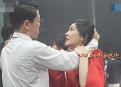 Hậu trường 'Penthouse 3' tập 10: Kim So Yeon đầu bù tóc rối sau khi 'vật lộn' với 'trùm ác ma', lỡ miệng spoil chi tiết quan trọng?