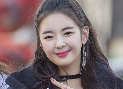 Netizen gọi tên Lia (ITZY) sau khi Soojin chính thức rời (G)I-DLE, trách JYP định im lặng để 'tẩy trắng'?