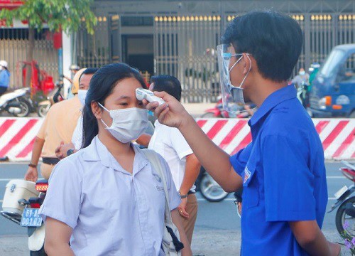 Bình Dương: Khai giảng năm học mới trực tuyến, không thu học phí HK1