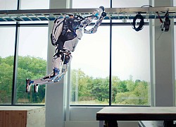 Boston Dynamics trình diễn robot Atlas nhào lộn điêu luyện