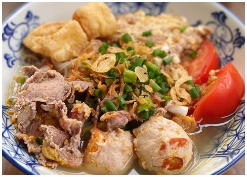 Bún riêu mọc giòn