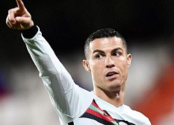 Đội hình 'siêu khủng' của PSG khi sở hữu Messi và Ronaldo