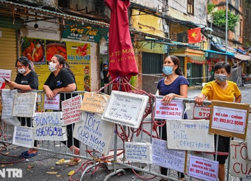 Hà Nội: Dừng bán hàng ở "khu chợ nhà giàu" để phòng dịch