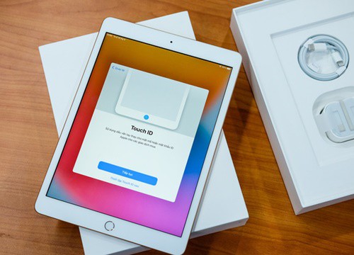 iPad 'giá rẻ' khan hàng, tăng giá