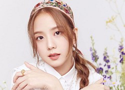 Jisoo (BLACKPINK) hóa công chúa trên bìa tạp chí mới