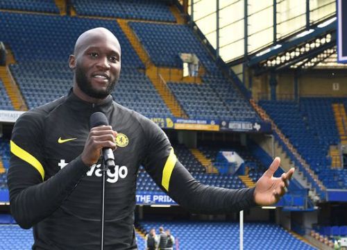 Không còn "thừa cân", Lukaku lấy lại vóc dáng trong ngày trở về Ngoại hạng Anh