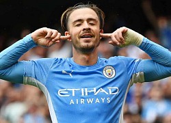 Tân binh 100 triệu bảng giật mình ghi bàn thắng, Man City huỷ diệt Norwich 5 bàn không gỡ