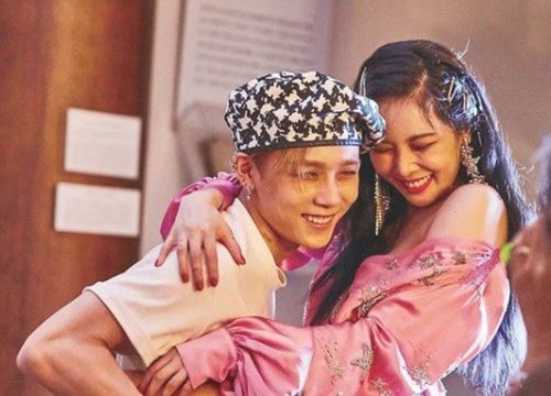 5 pha "bẻ lái" khó lường của Kpop: Số thành viên của TWICE, scandal bắt nạt chấn động và MV đồng tính gây sốc một thời