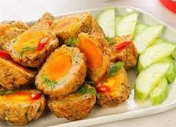 Ăn hoài không chán với chả cá bọc trứng muối