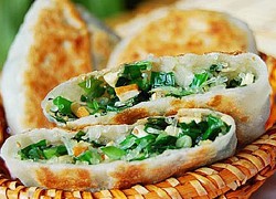 Cách làm bánh hẹ chiên giòn thơm ngon đúng điệu
