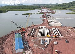 Cận cảnh đại công trường thi công cao tốc Vân Đồn &#8211; Móng Cái