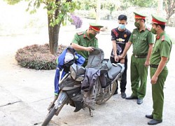 Chạy xe trộm cắp từ Thanh Hóa ra Hà Nội bán, bị bắt tại chốt kiểm dịch