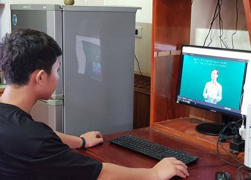 Học trực tuyến phải đảm bảo tương tác giữa giáo viên và học sinh
