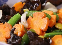 Rau xào ngũ sắc vừa ngon vừa đẹp dáng