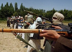 Taliban bao vây thành trì phản kháng cuối cùng, ra "tối hậu thư" cho Mỹ