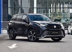 Toyota Crown Kluger 2021 - xe gầm cao hạng sang