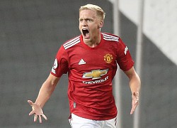 Van de Beek bế tắc ở MU