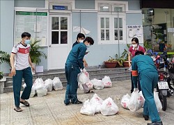 Gỡ rối combo 'đi chợ hộ' cho người dân