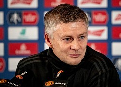 HLV Solskjaer không ủng hộ việc cầu thủ thi đấu cho cả MU và Man City