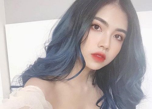 Khoe body nóng bỏng với tư thế "khó đỡ", nữ streamer sexy nhất Việt Nam khiến fan thốt lên: "Cong hơn cả đường đua"