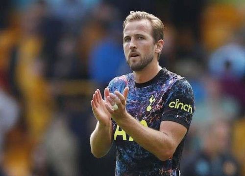 Phòng thay đồ Man City tin Harry Kane kịp cập bến Etihad